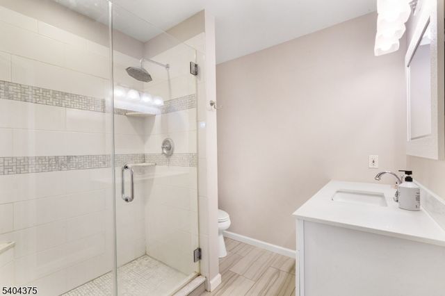 6 Druid Ln, Hardyston Twp., NJ 07419