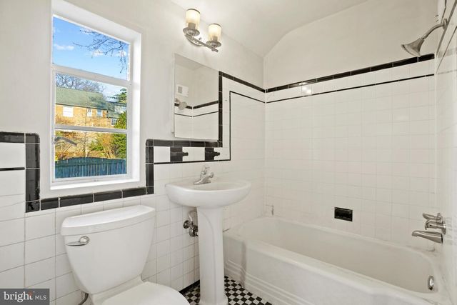 3100 S HILL ST, Arlington, VA 22202