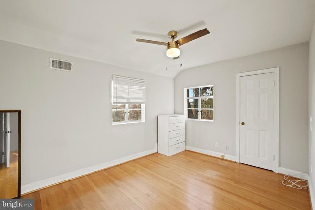 3100 S HILL ST, Arlington, VA 22202