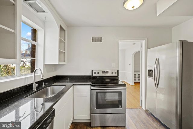3100 S HILL ST, Arlington, VA 22202