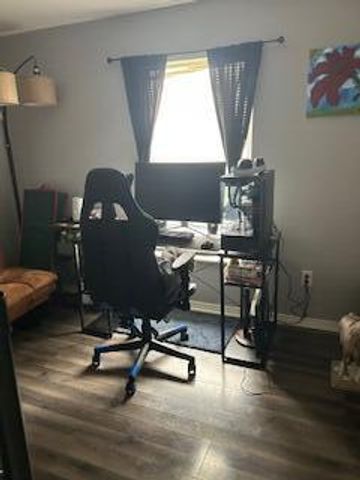 2826 W Olive Street, Springfield, MO 65802