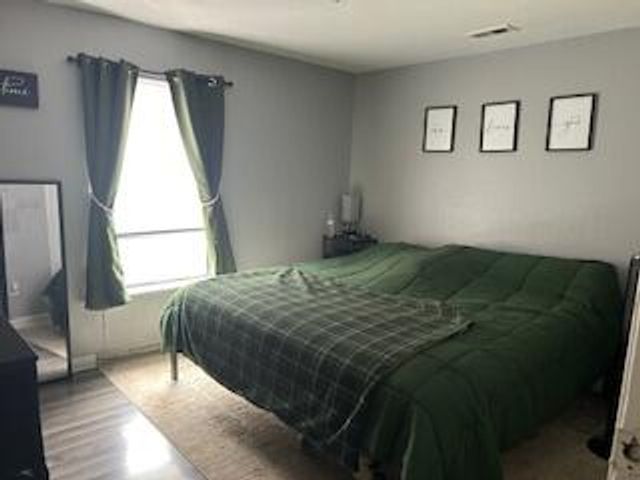 2826 W Olive Street, Springfield, MO 65802