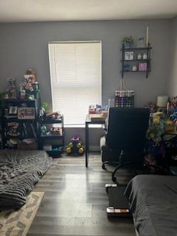 2826 W Olive Street, Springfield, MO 65802