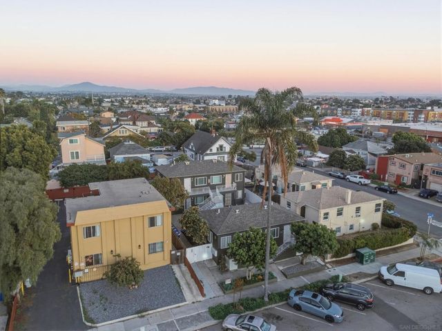 215 20th St, San Diego, CA 92102