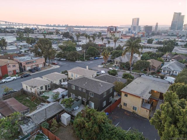 215 20th St, San Diego, CA 92102