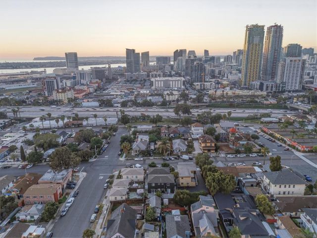 215 20th St, San Diego, CA 92102