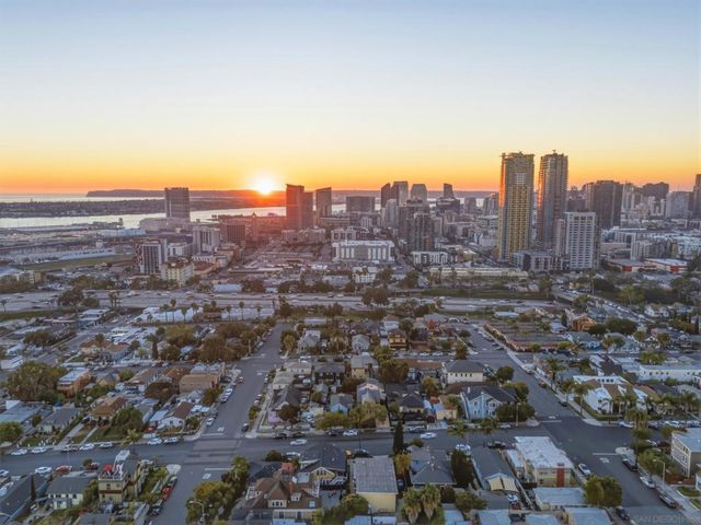 215 20th St, San Diego, CA 92102
