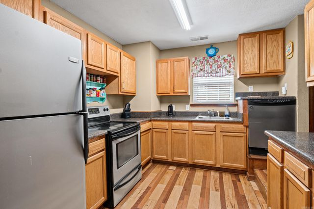 27 N Winkley Shoals Cove, Heber Springs, AR 72543
