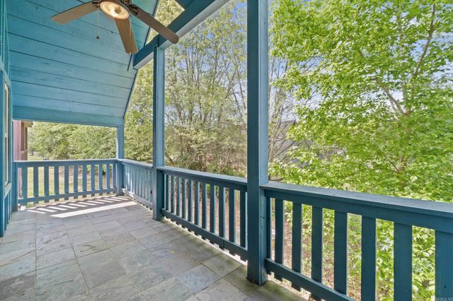 27 N Winkley Shoals Cove, Heber Springs, AR 72543