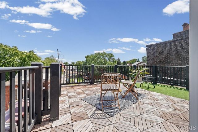 2432 McNair Avenue, St Louis, MO 63104