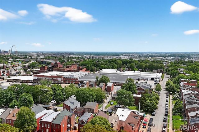 2432 McNair Avenue, St Louis, MO 63104