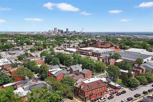 2432 McNair Avenue, St Louis, MO 63104