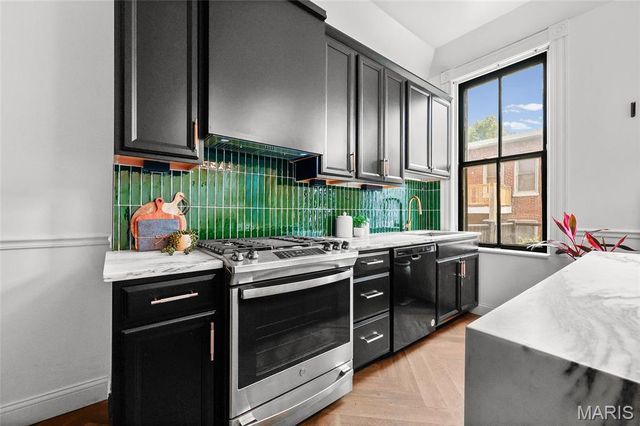 2432 McNair Avenue, St Louis, MO 63104