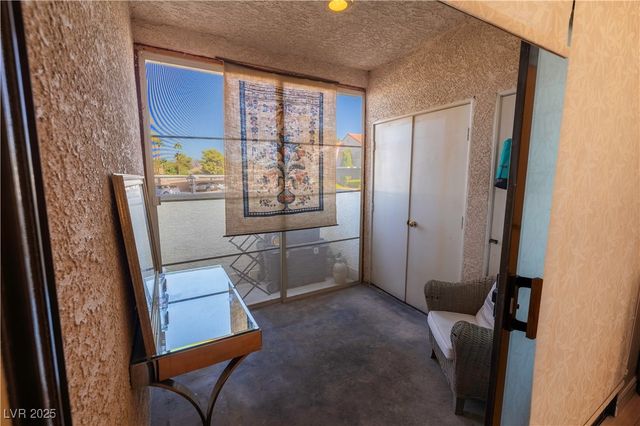 4847 South Torrey Pines Drive 102, Las Vegas, NV 89103