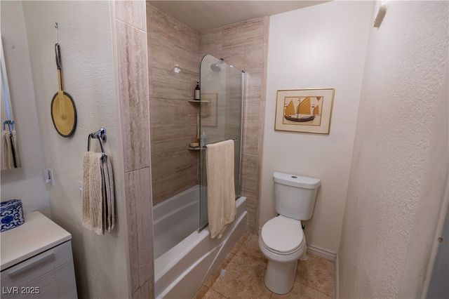 4847 South Torrey Pines Drive 102, Las Vegas, NV 89103