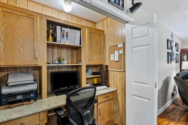 313 Roy Road, Wallisville, TX 77597