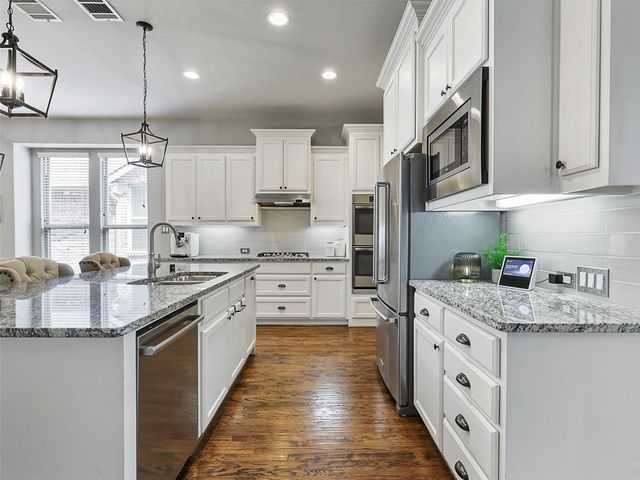 5404 Fringetree Drive, Mckinney, TX 75071