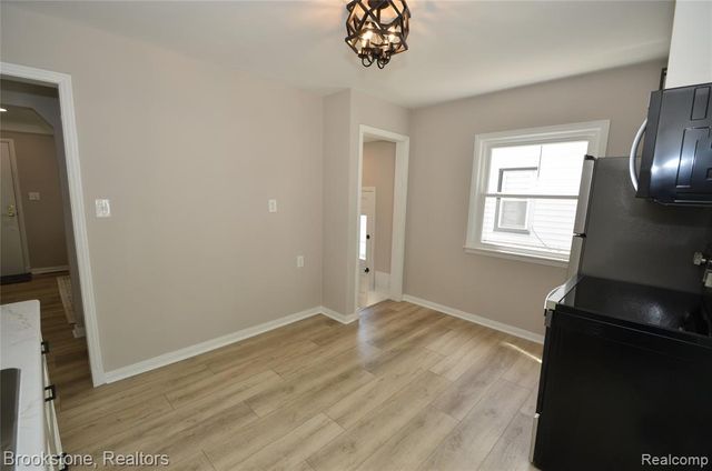 1000 S Campbell Road, Royal Oak, MI 48067