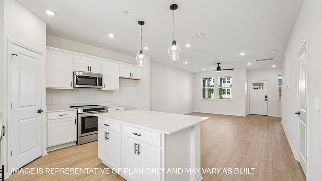 2553 Violet Theo LN, Round Rock, TX 78665