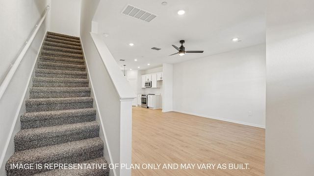 2553 Violet Theo LN, Round Rock, TX 78665