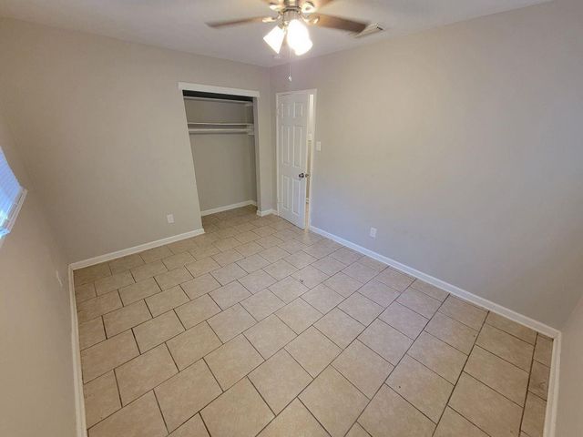 4118 Seabreeze Road N, Mobile, AL 36609
