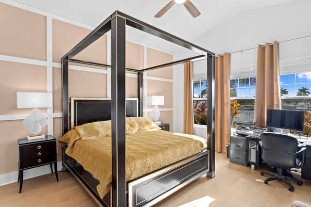 3036 CHRISTOPHERS WATCH LANE, Ruskin, FL 33570