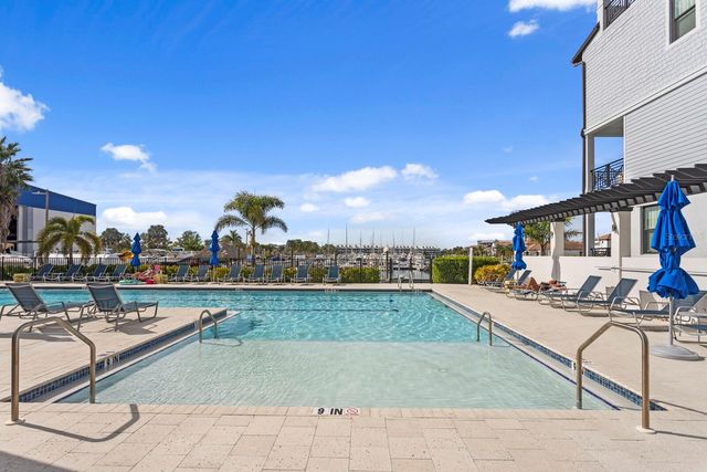 3036 CHRISTOPHERS WATCH LANE, Ruskin, FL 33570