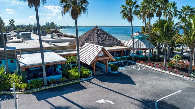 3036 CHRISTOPHERS WATCH LANE, Ruskin, FL 33570