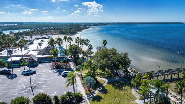 3036 CHRISTOPHERS WATCH LANE, Ruskin, FL 33570