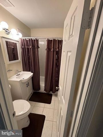 5755 EAST CAPITOL ST SE, Washington, DC 20019