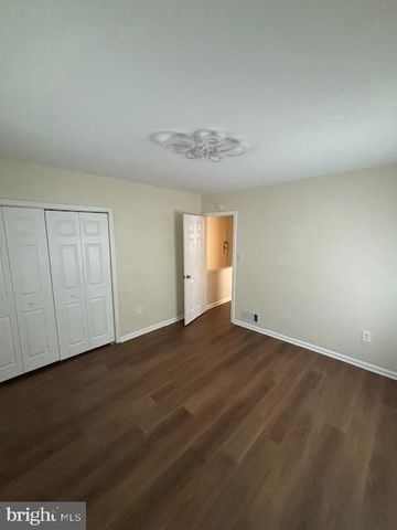 5755 EAST CAPITOL ST SE, Washington, DC 20019