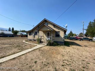 274 2nd St, Priest River, ID 83856