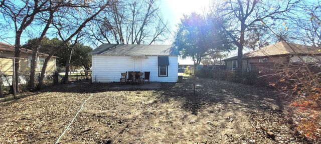 8112 Melrose Street E, White Settlement, TX 76108