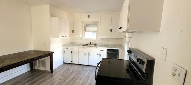 8112 Melrose Street E, White Settlement, TX 76108