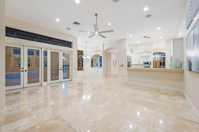 8431 Egret Lakes Lane, West Palm Beach, FL 33412