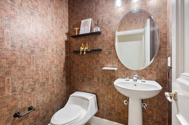 8431 Egret Lakes Lane, West Palm Beach, FL 33412