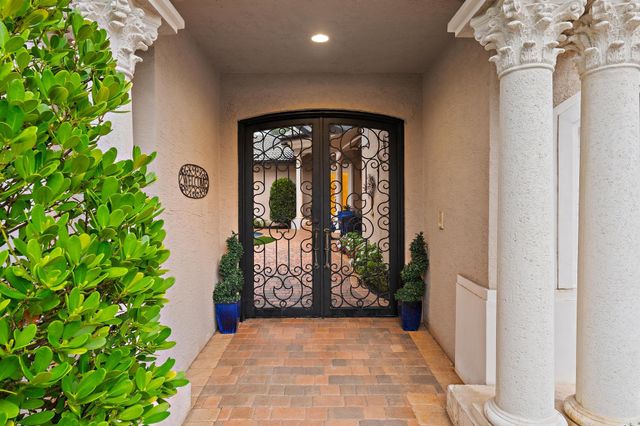 8431 Egret Lakes Lane, West Palm Beach, FL 33412