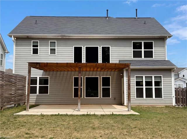 801 Blue Moon Court, Greensboro, NC 27455