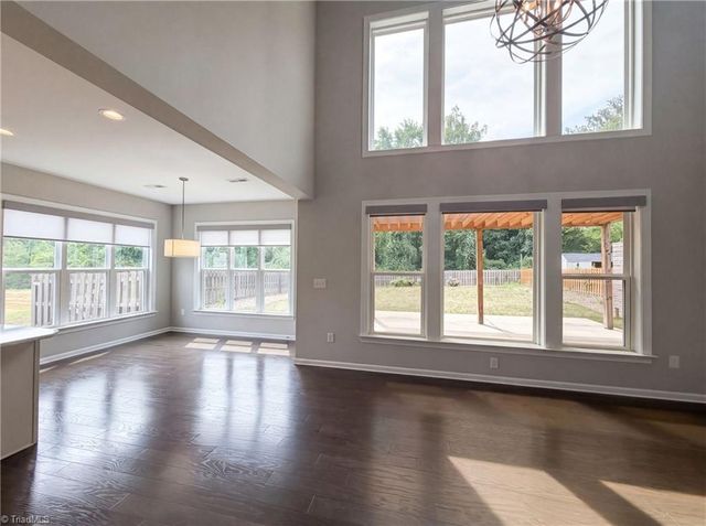 801 Blue Moon Court, Greensboro, NC 27455
