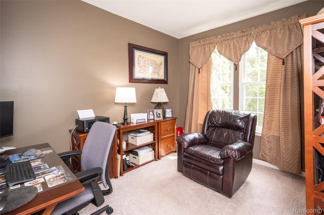 48806 Michaywe Drive, Macomb Township, MI 48044