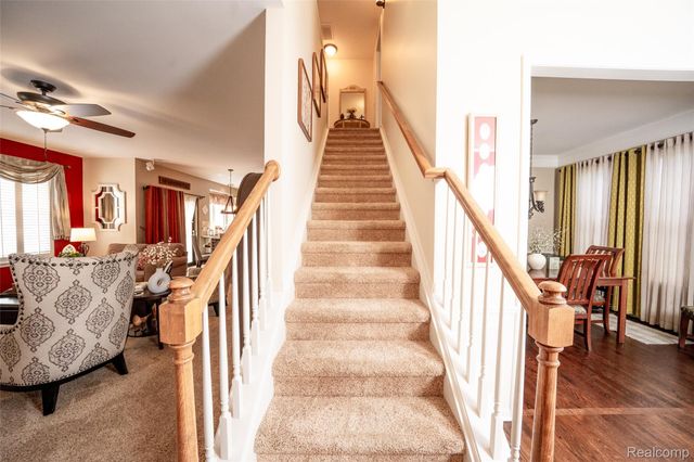 48806 Michaywe Drive, Macomb Township, MI 48044