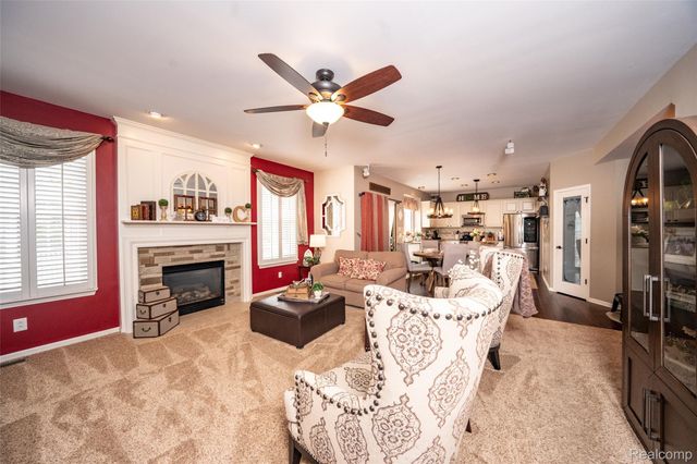 48806 Michaywe Drive, Macomb Township, MI 48044