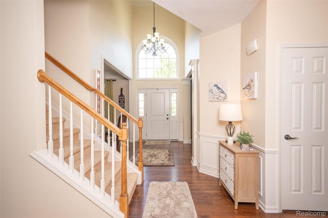 48806 Michaywe Drive, Macomb Township, MI 48044