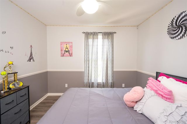 48806 Michaywe Drive, Macomb Township, MI 48044