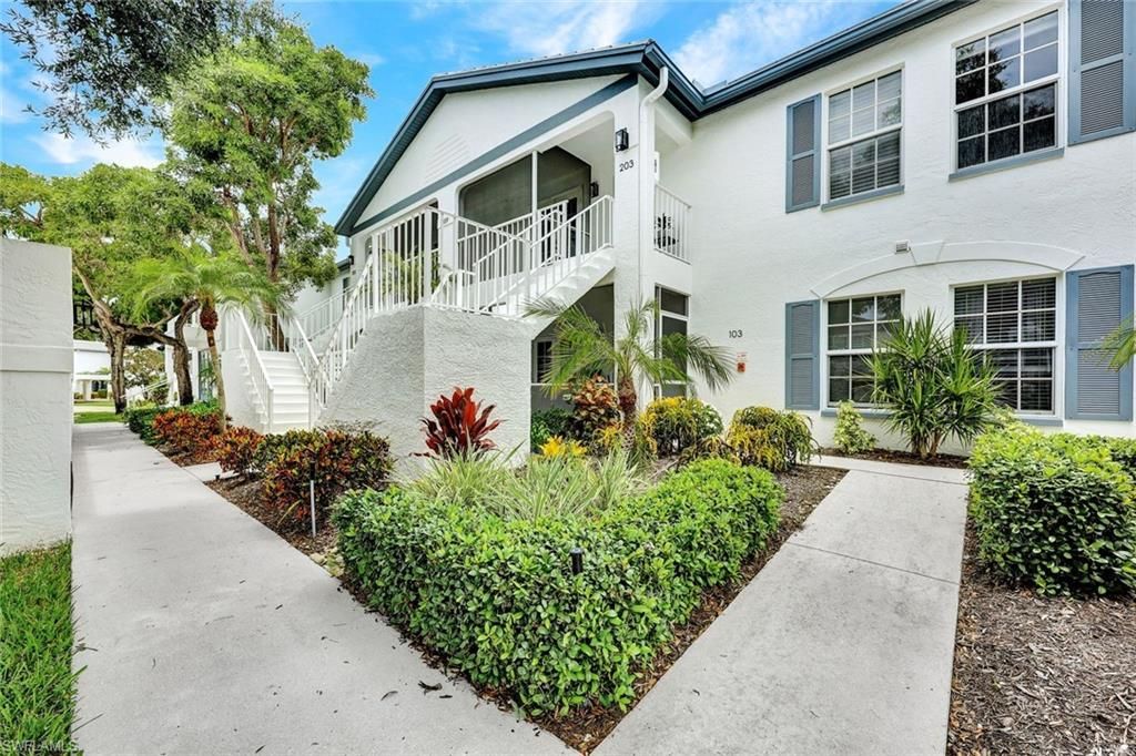 859 Tanbark DR 103, Naples, FL 34108