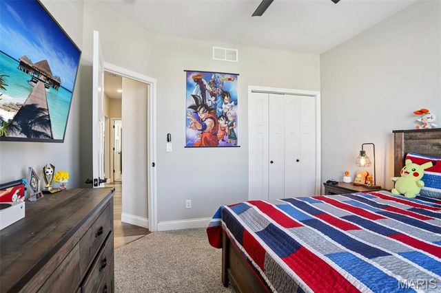 8446 Herrick Park Drive, Troy, IL 62294