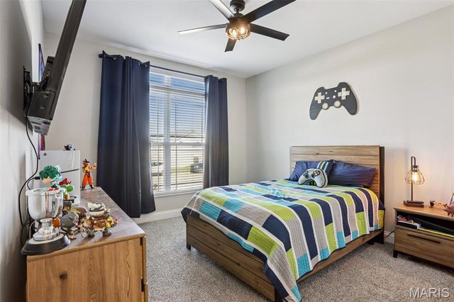 8446 Herrick Park Drive, Troy, IL 62294