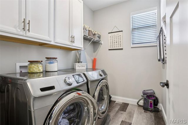 8446 Herrick Park Drive, Troy, IL 62294