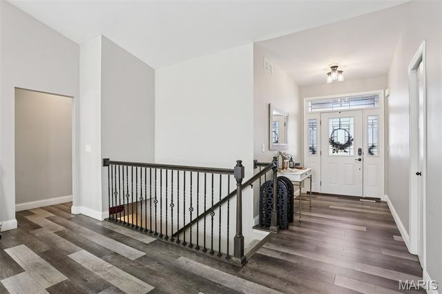 8446 Herrick Park Drive, Troy, IL 62294