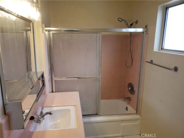 505 S 1st 6, Covina, CA 91723